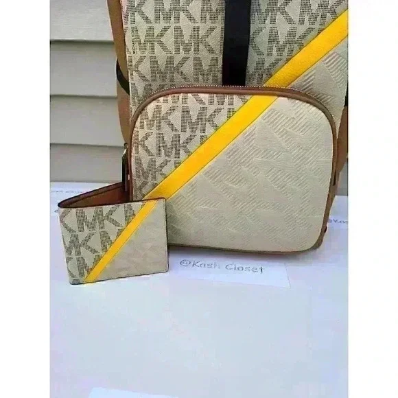 Michael Kors Mens Cooper Backpack Logo Stripe Bag & Wallet  display picture 1